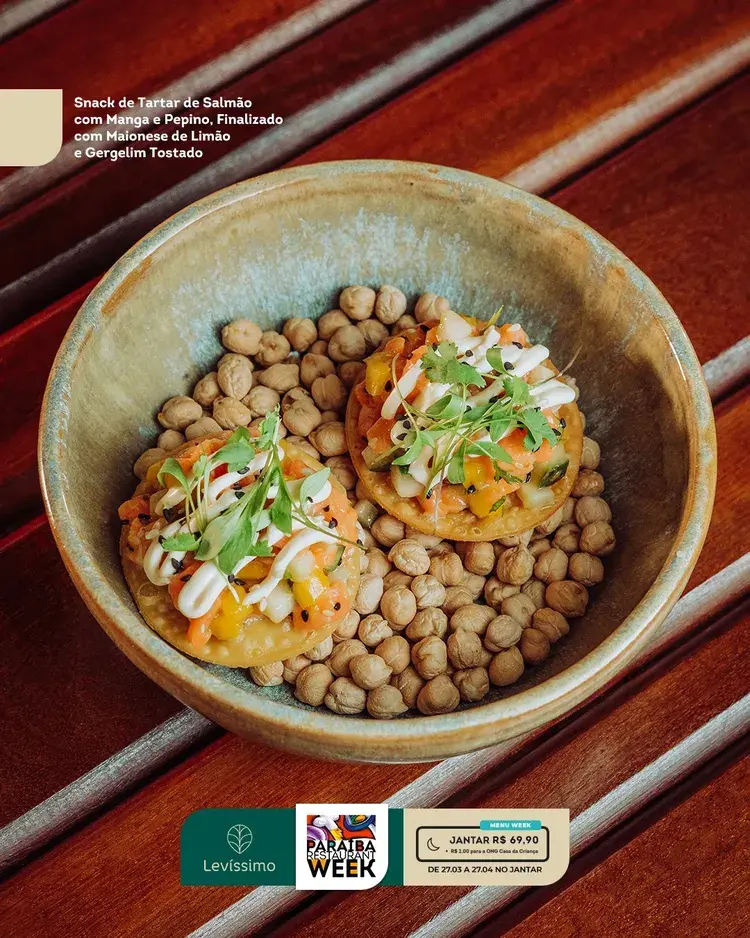 Snack de Tartar de Salmão com Manga e Pepino no Restaurante Levíssimo, parte do Paraíba Restaurant Week, preço do jantar R$ 69,90.