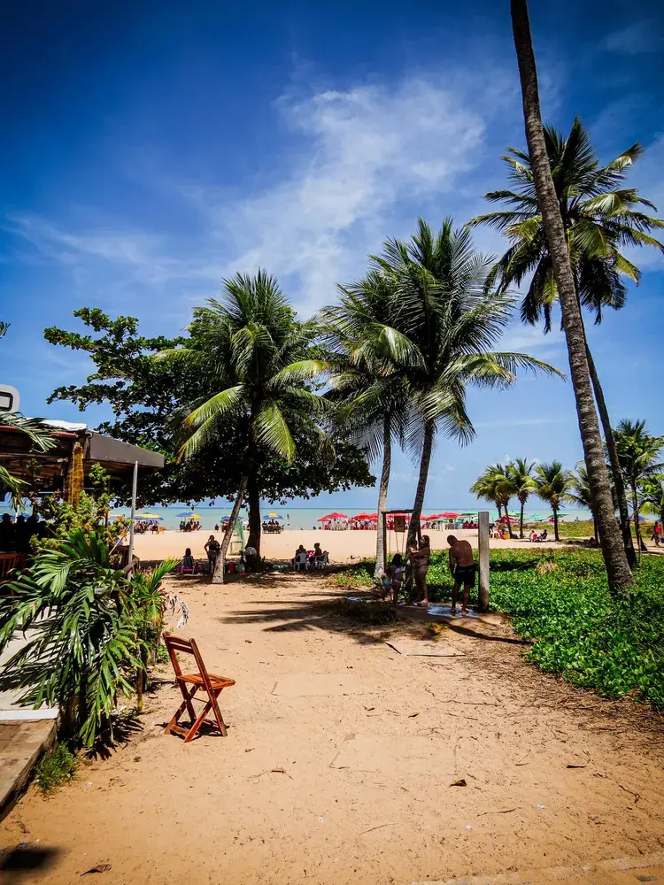 Festival de Música de João Pessoa acontece na Praia de Cabo Branco, João Pessoa, com apresentações de música ao vivo.